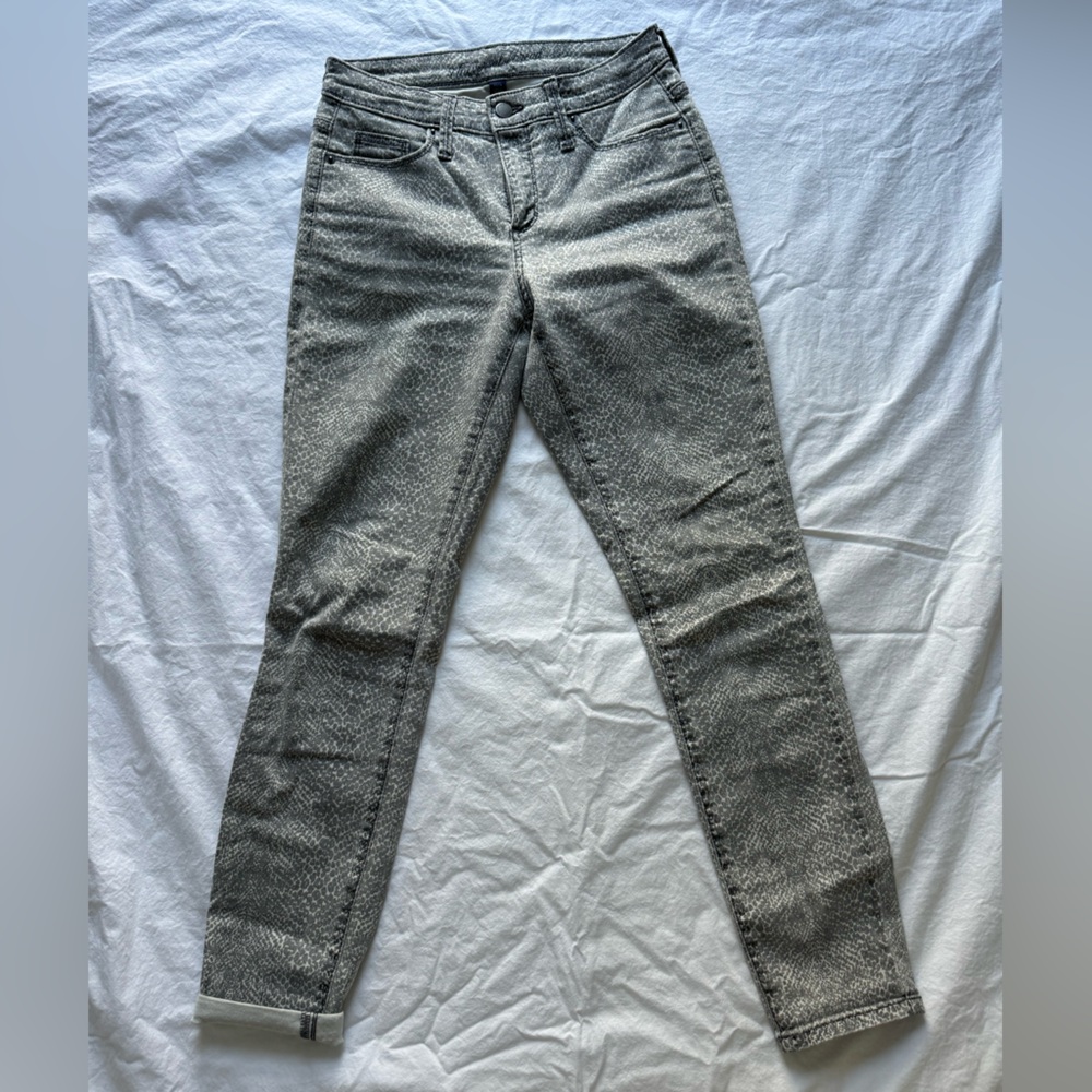 Snake print skinny jeans